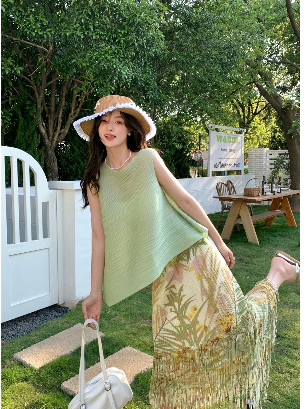 Keeping up set FTP284 images